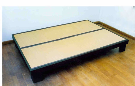 Futonbett Buche schwarz gebeizt